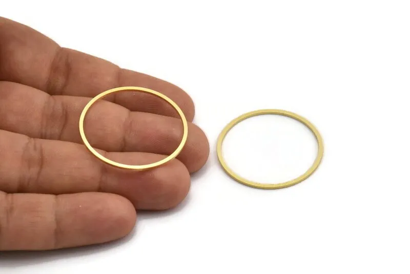 32mm Circle Connectors - 24 Raw Brass Circle Connectors (32x1x0.80mm) A6096