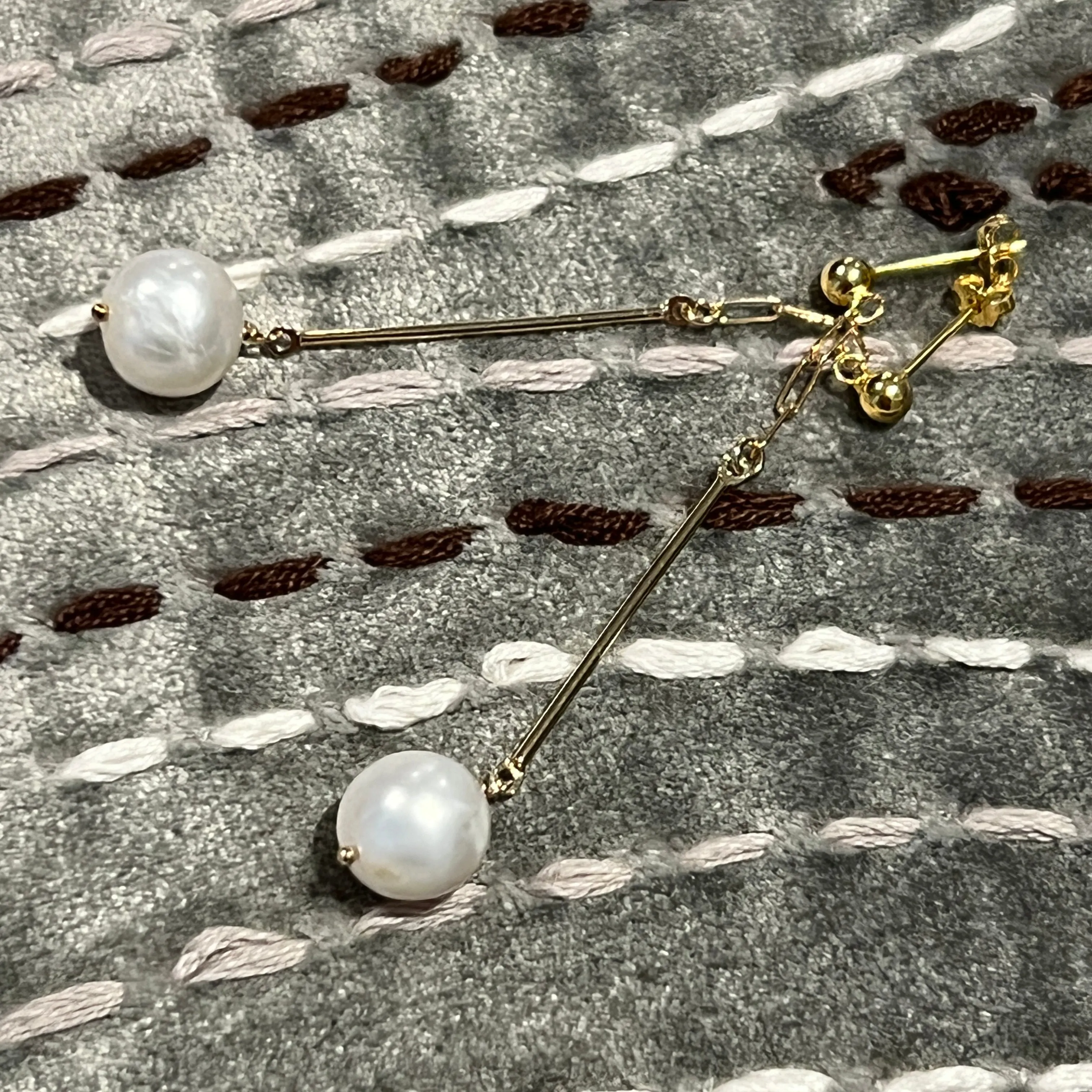 Baroque Pearl Moonbeam Earrings