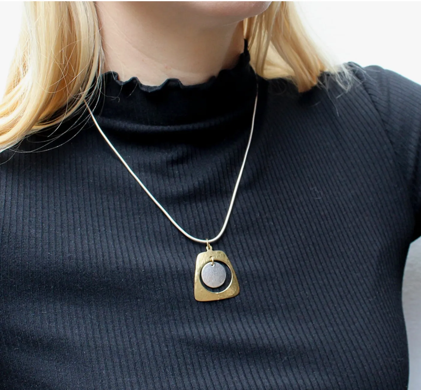 Cutout Tapered Rectangle Necklace