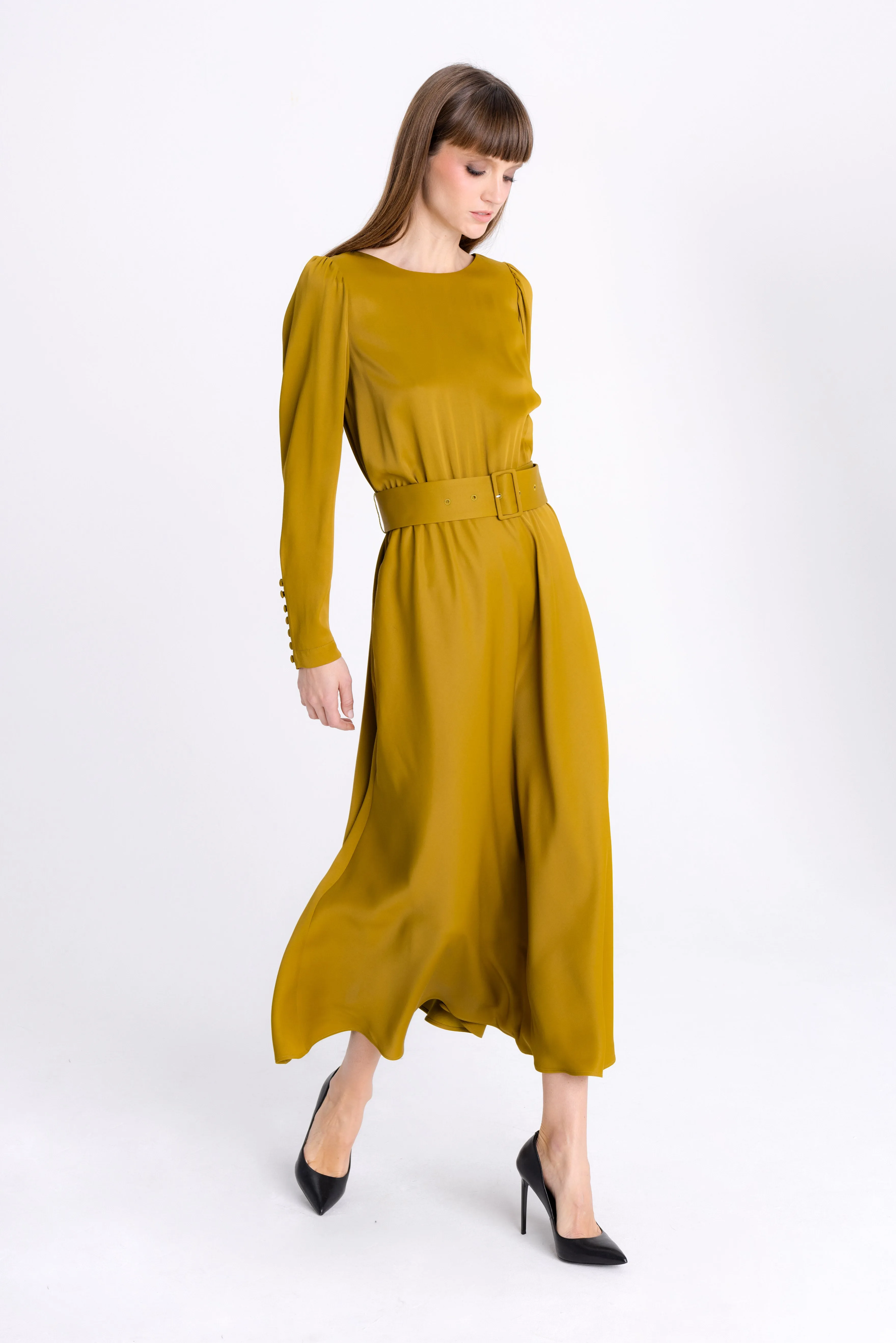 DARK MUSTARD MIDI DRESS WITH DECORATIVE CUFFS