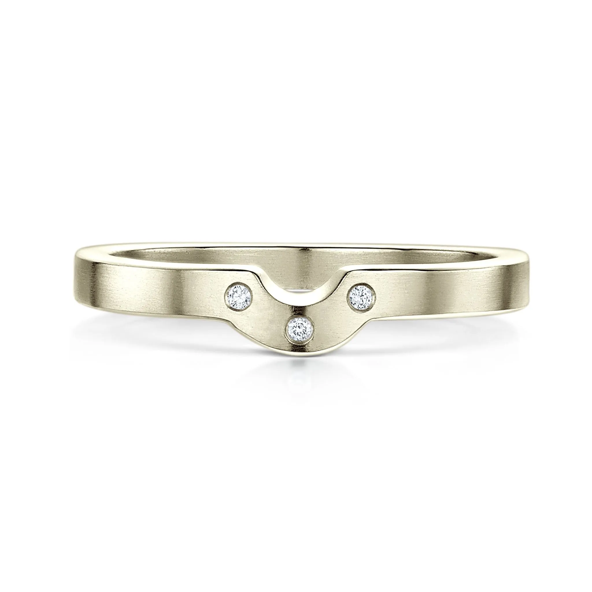 Diamond Arch Wedding Band in 18ct White Gold (DR0179)