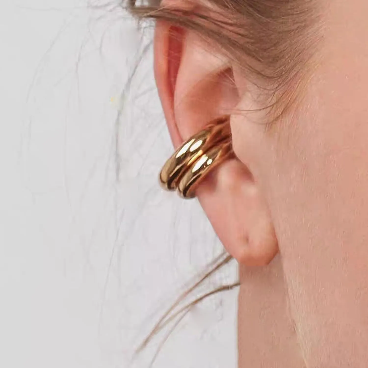 Ear Cuffs Non Piercing for Women Trendy Crystal Gold Ear Cuff Clip on Earrings Fake Earrings Dainty Jewelry
