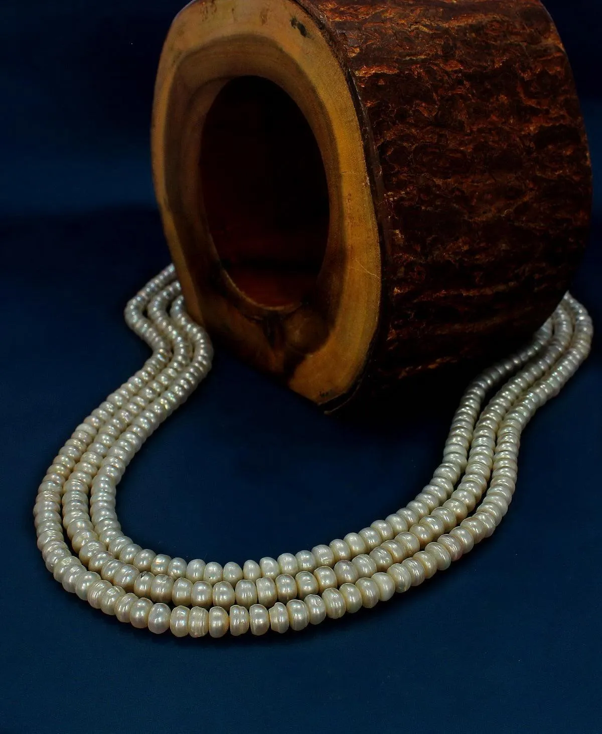Elegant 3 line Pearl Necklace