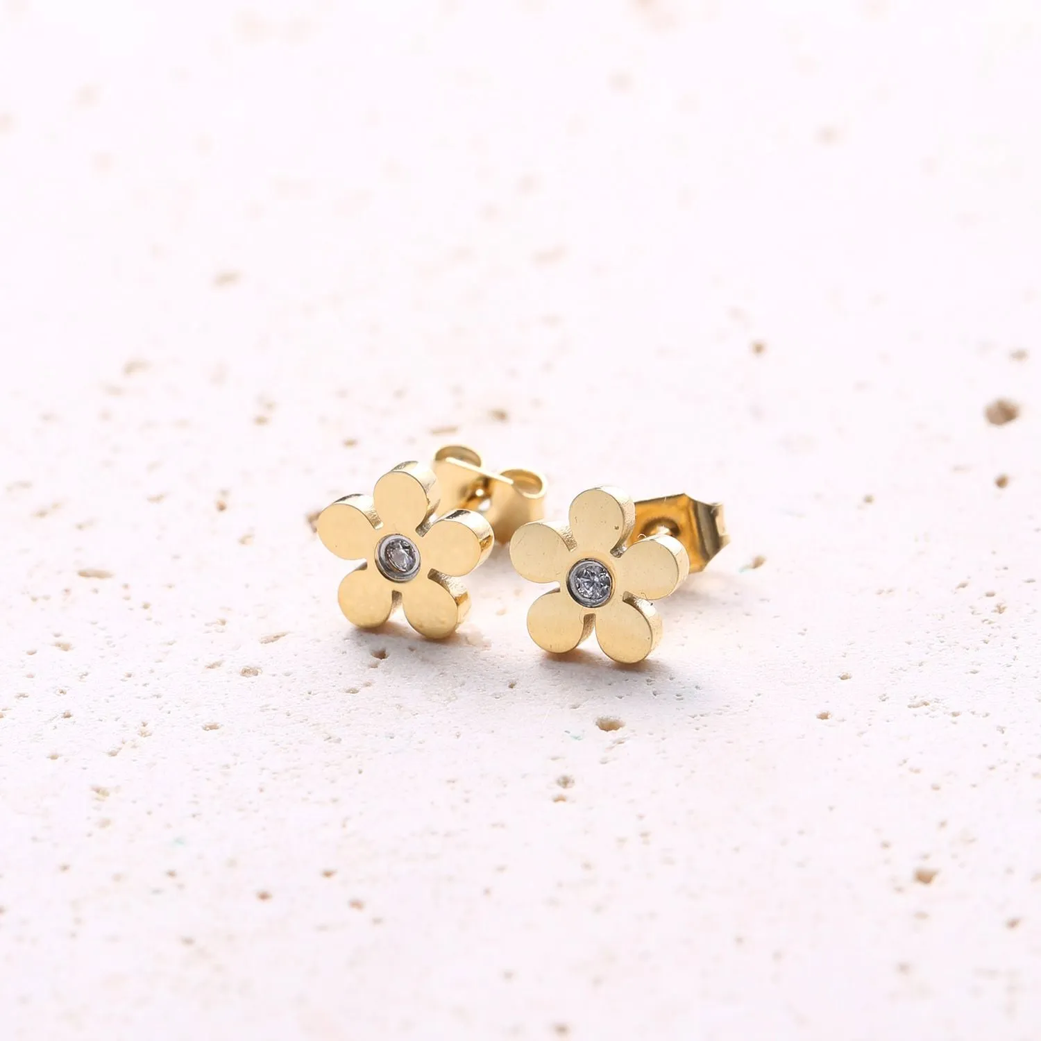 Forget-Me-Not Stud Earrings Gold