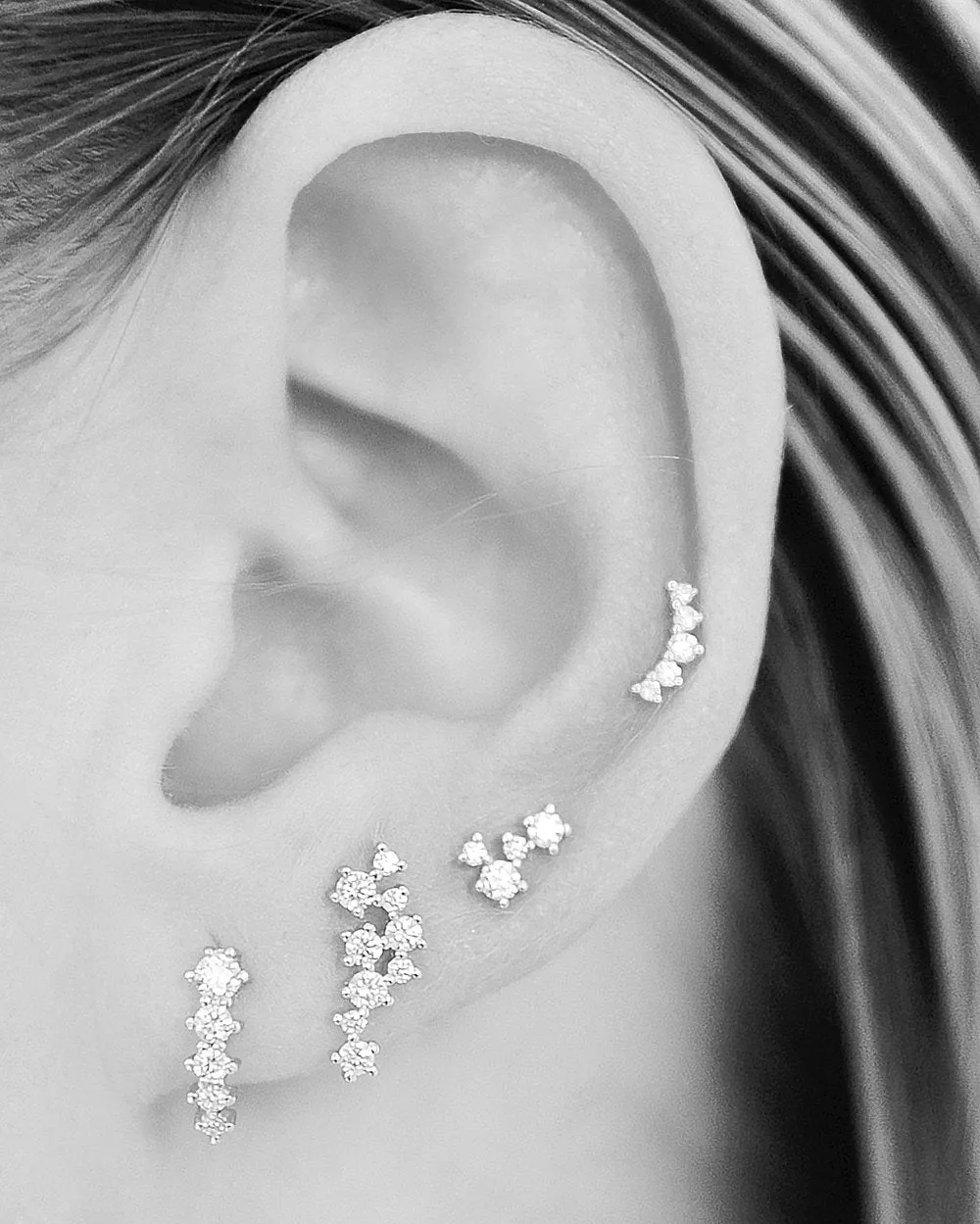 Henley Studs
