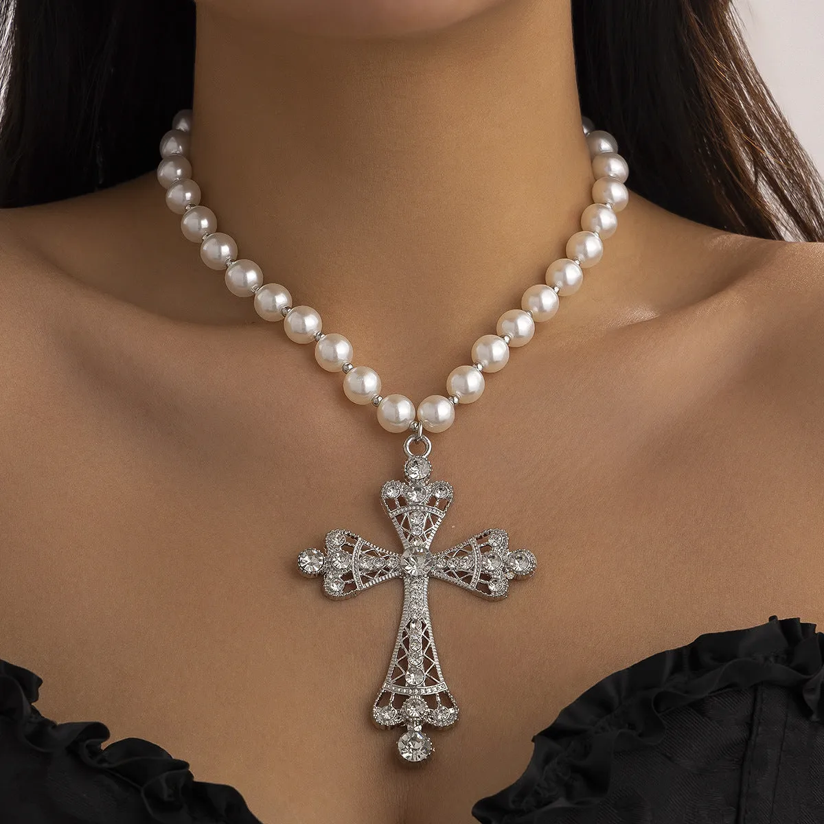 Imitation Pearl Gothic Pendant Cross Necklace