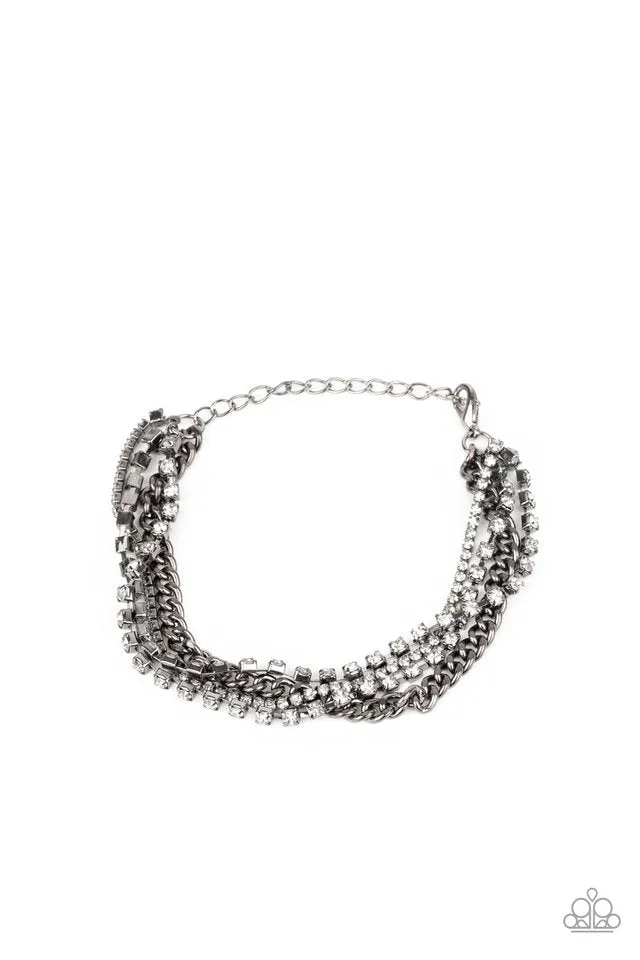 Paparazzi Bracelet ~ Brilliantly Beaming - Black