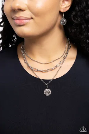 Paparazzi Necklace ~ Appointed Artistry - Silver