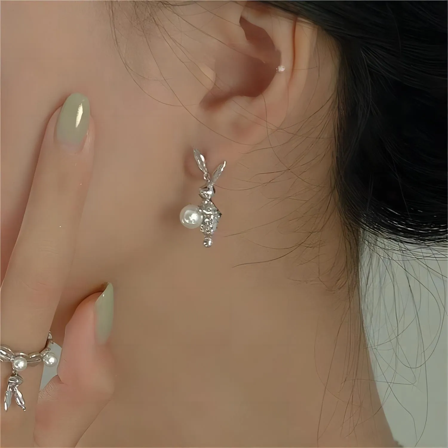Silver Rabbit Pearl Earrings
