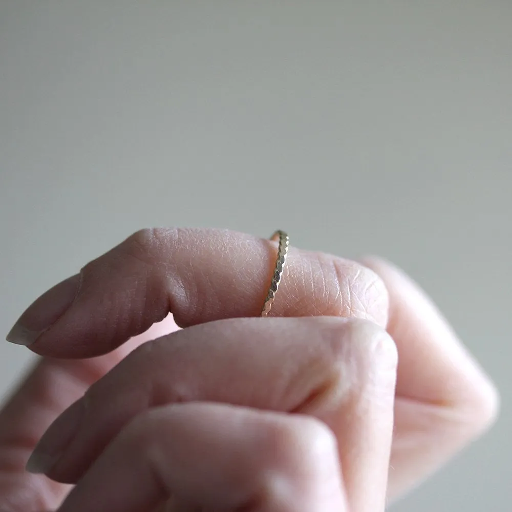 Simple Twist Band