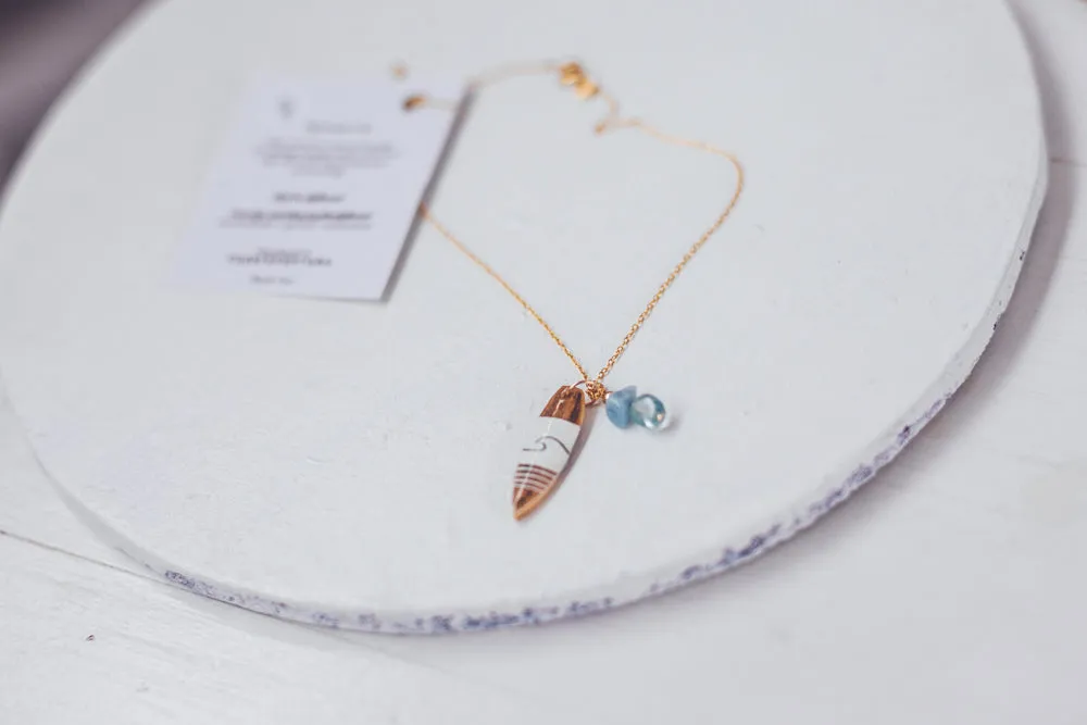 UNIQUE SURF GOLD NECKLACE