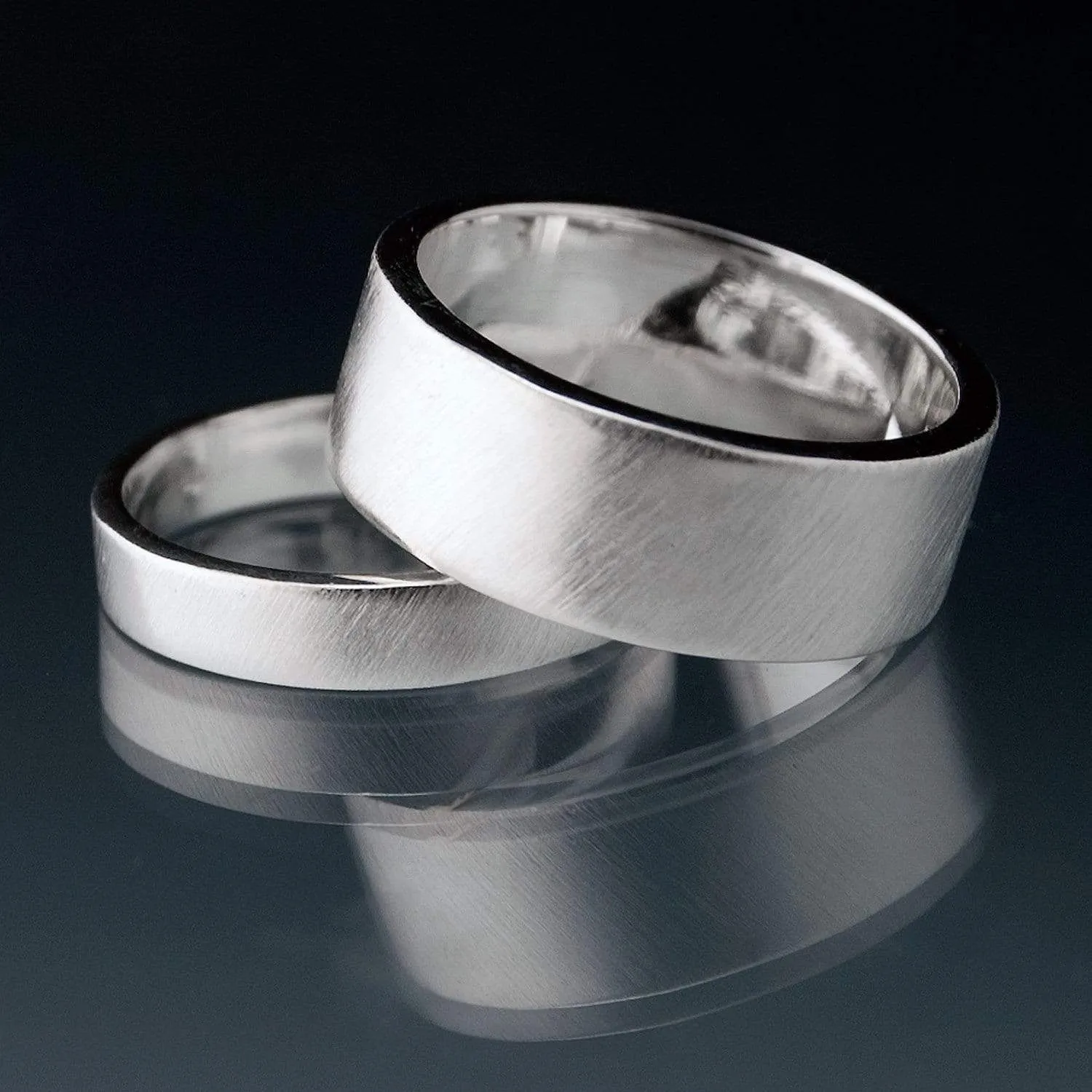 Wide Flat Modern Simple Comfort-fit Wedding Band