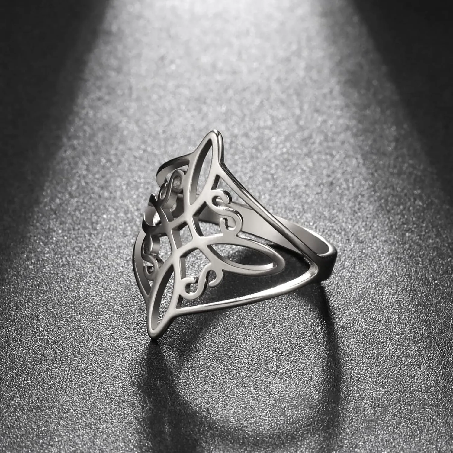 Witches Knot Celtic Knot Ring Witchcraft Stainless Steel Geometric Wiccan Finger Rings Wedding Band Stackable Jewelry for Women Men